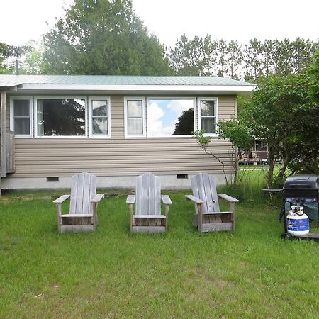 Bondi Village Cottage Resort Lake of Bays Ngoại thất bức ảnh