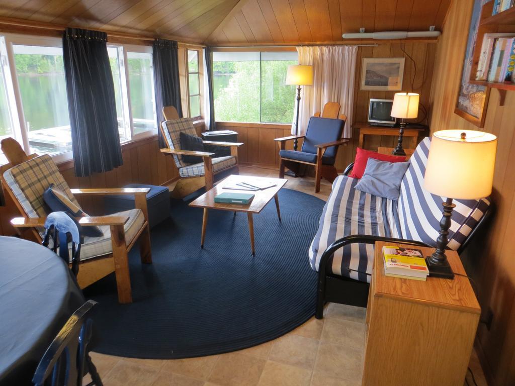Bondi Village Cottage Resort Lake of Bays Ngoại thất bức ảnh