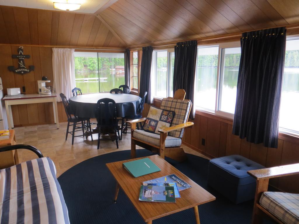 Bondi Village Cottage Resort Lake of Bays Ngoại thất bức ảnh