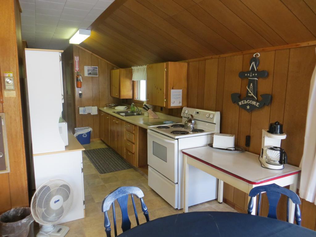 Bondi Village Cottage Resort Lake of Bays Ngoại thất bức ảnh