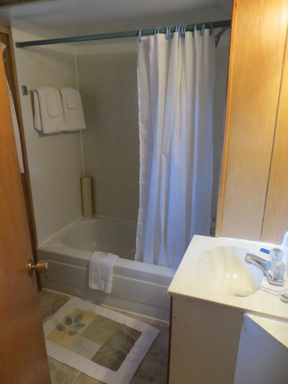 Bondi Village Cottage Resort Lake of Bays Ngoại thất bức ảnh