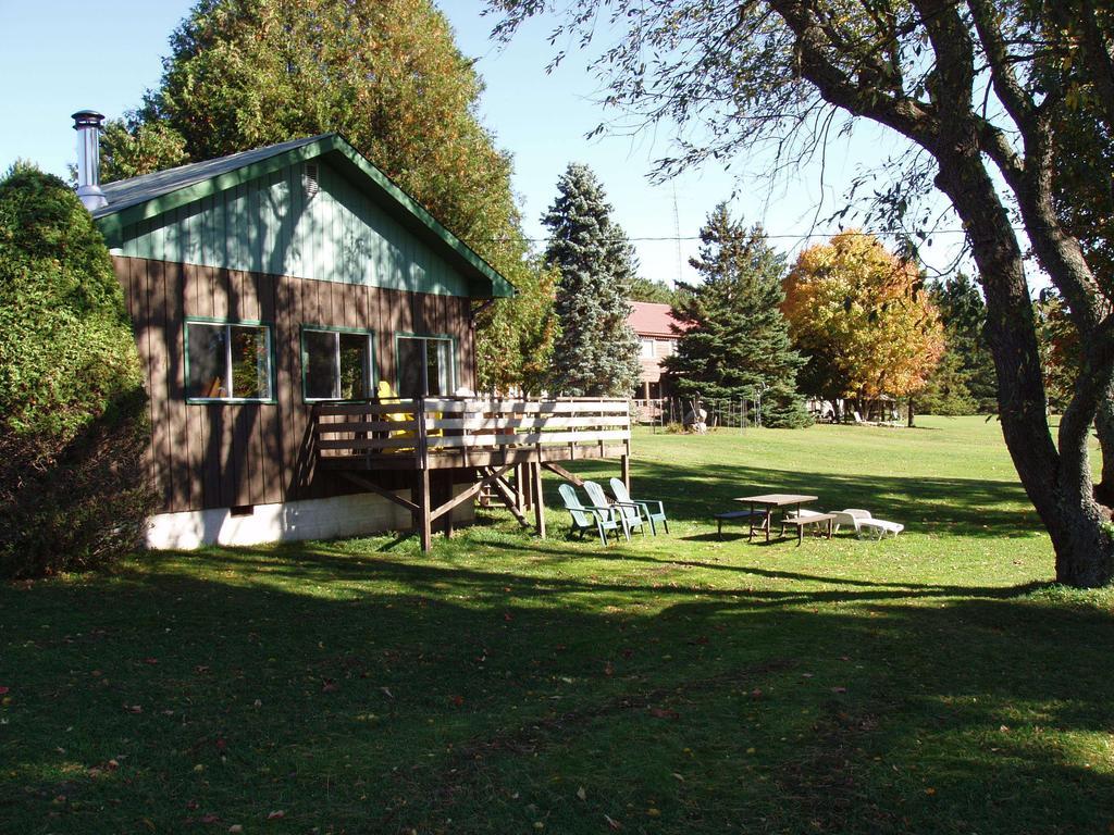 Bondi Village Cottage Resort Lake of Bays Ngoại thất bức ảnh