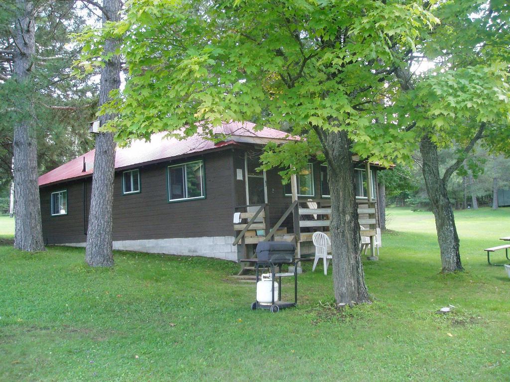 Bondi Village Cottage Resort Lake of Bays Ngoại thất bức ảnh